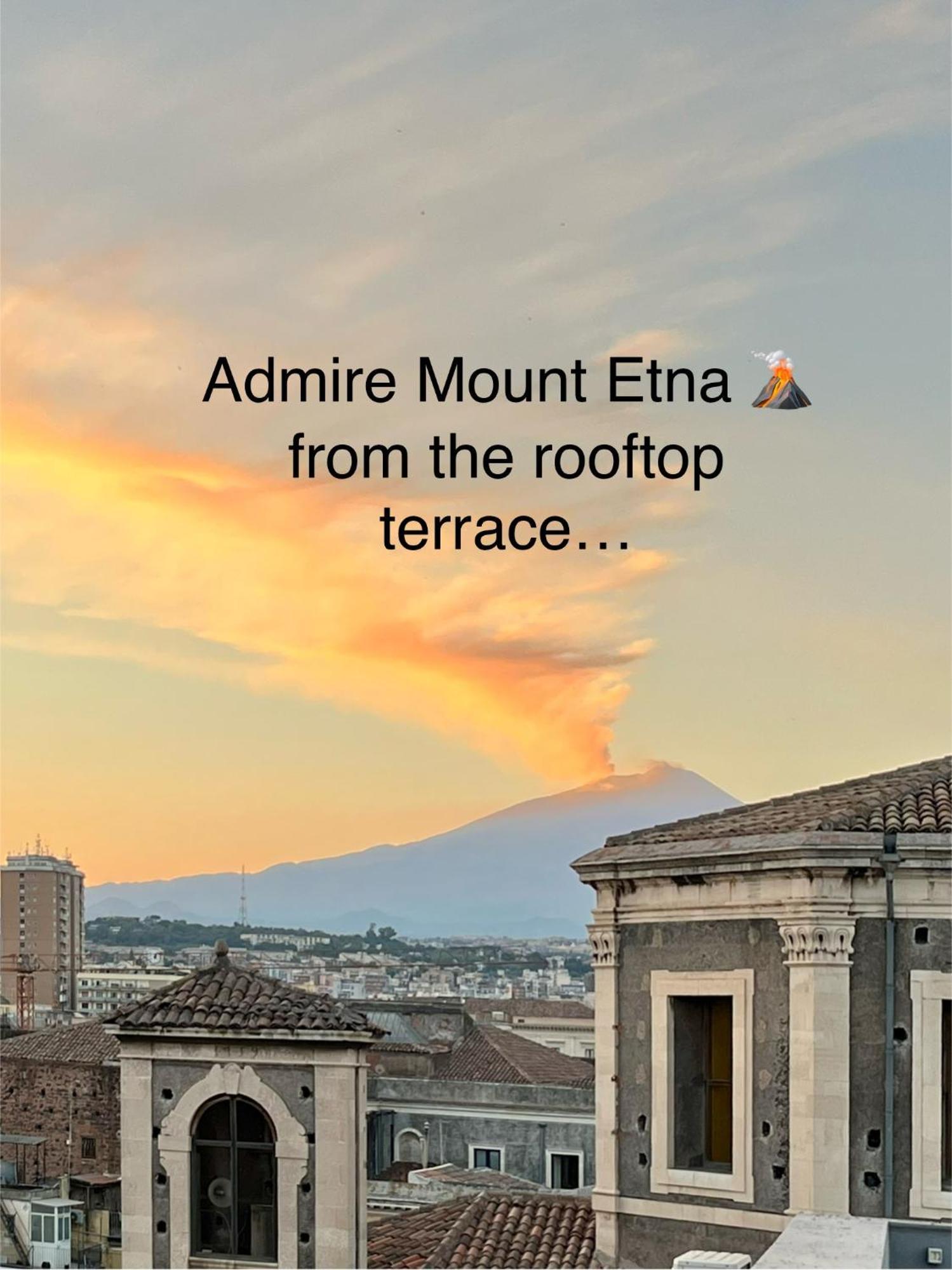 Апартаменти La Terrazza Di Sant'Agata Катанія Екстер'єр фото